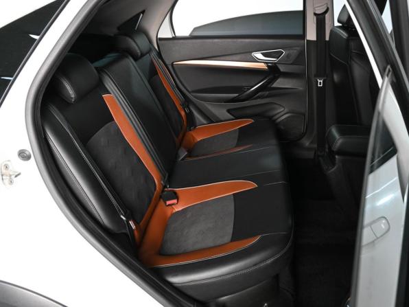 Lada (ВАЗ) Vesta I Рестайлинг (NG) с пробегом 2023 года, цена 1 279 000 рублей, 60088 км, седан, Автокод Объявления
