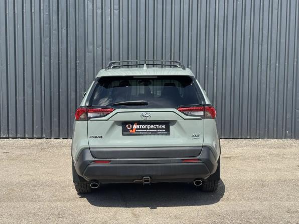 Toyota RAV4 V (XA50) с пробегом 2021 года, цена 3 660 000 рублей, 87500 км, внедорожник, Автокод Объявления