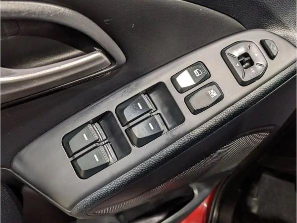 Hyundai ix35 I с пробегом 2011 года, цена 1 195 000 рублей, 202112 км, внедорожник, Автокод Объявления