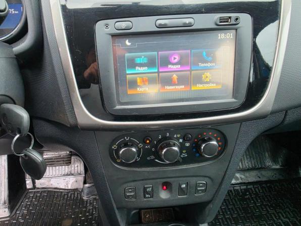 Renault Logan II с пробегом 2016 года, цена 775 000 рублей, 127975 км, седан, Автокод Объявления