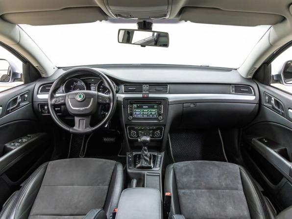 Skoda Superb II с пробегом 2009 года, цена 888 000 рублей, 224886 км, лифтбек, Автокод Объявления