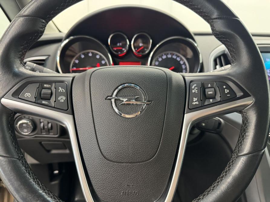 Opel Astra J Рестайлинг Воронеж  - изображение 17
