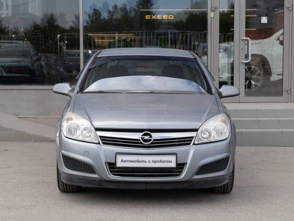 Opel Astra H Рестайлинг с пробегом 2008 года, цена 500 000 рублей, 238325 км, седан, Автокод Объявления