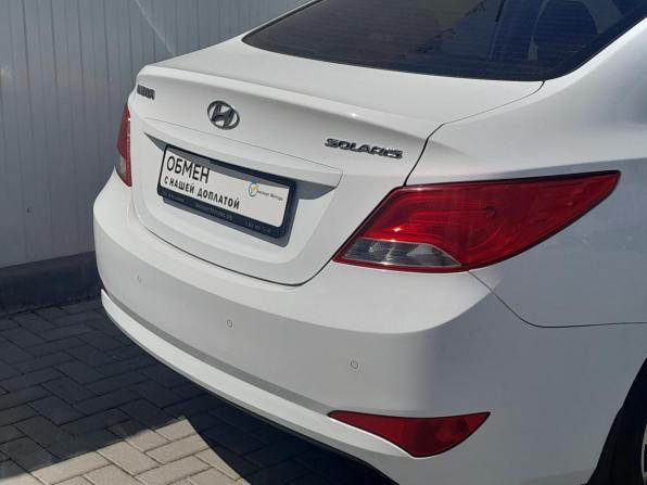Hyundai Solaris I Рестайлинг с пробегом 2015 года, цена 1 049 000 рублей, 177098 км, седан, Автокод Объявления