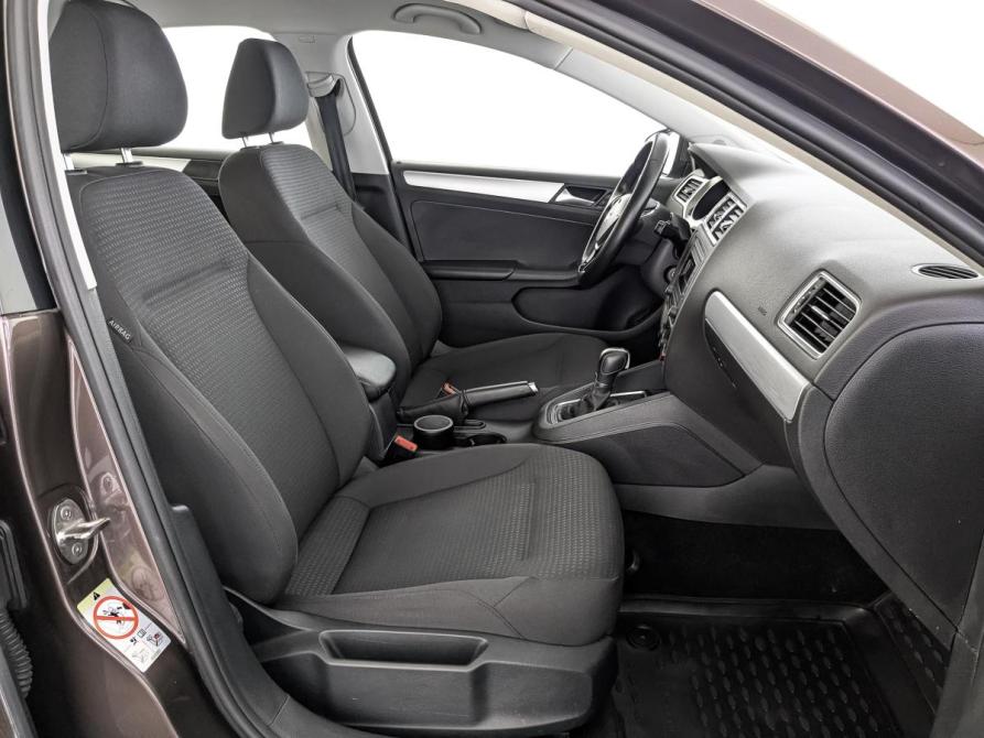 Volkswagen Jetta VI Рестайлинг Москва  - изображение 23