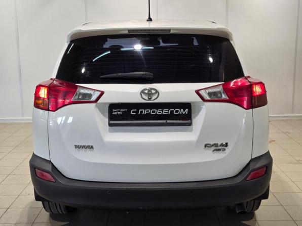Toyota RAV4 IV (XA40) с пробегом 2013 года, цена 1 815 000 рублей, 200000 км, внедорожник, Автокод Объявления
