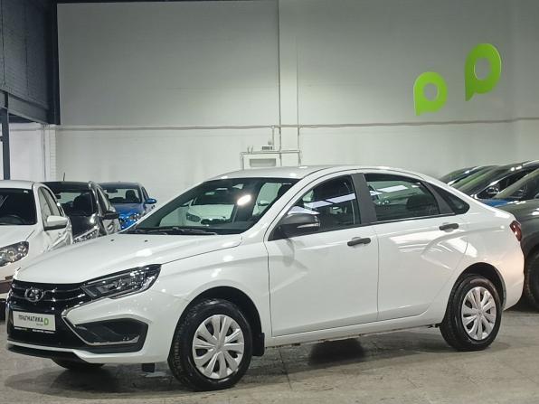 Lada (ВАЗ) Vesta I Рестайлинг (NG) с пробегом 2023 года, цена 1 025 000 рублей, 29800 км, седан, Автокод Объявления