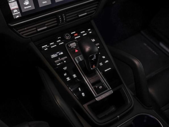 Porsche Cayenne III с пробегом 2021 года, цена 9 899 000 рублей, 28998 км, внедорожник, Автокод Объявления