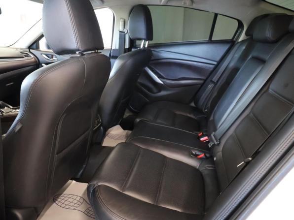 Mazda 6 III (GJ) Рестайлинг с пробегом 2015 года, цена 1 812 000 рублей, 147155 км, седан, Автокод Объявления