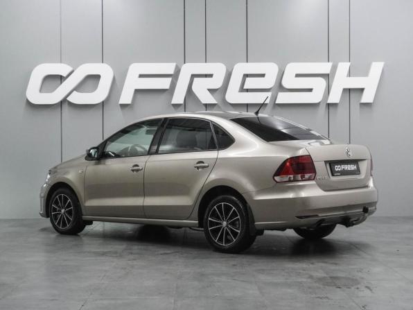 Volkswagen Polo V Рестайлинг с пробегом 2016 года, цена 999 000 рублей, 199908 км, седан, Автокод Объявления