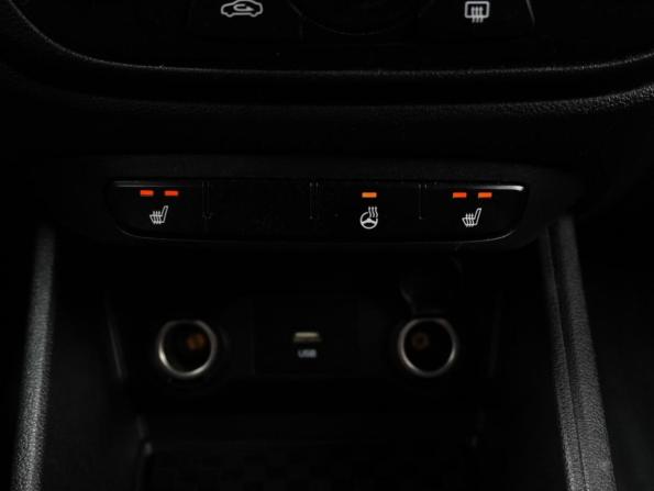 Hyundai Solaris II Рестайлинг с пробегом 2021 года, цена 1 629 000 рублей, 104600 км, седан, Автокод Объявления