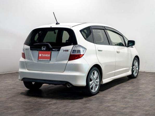 Honda Fit II с пробегом 2008 года, цена 950 000 рублей, 96750 км, хэтчбек, Автокод Объявления