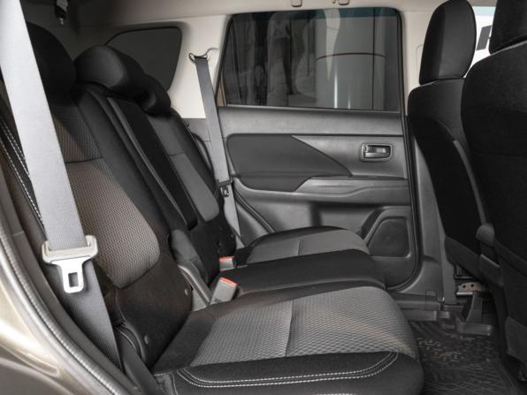 Mitsubishi Outlander III Рестайлинг 3 с пробегом 2019 года, цена 1 886 800 рублей, 129193 км, внедорожник, Автокод Объявления