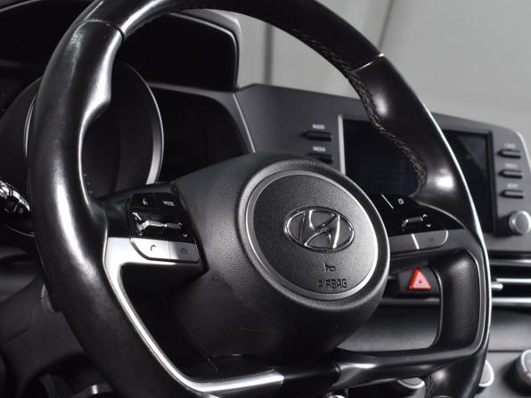 Hyundai Elantra VII (CN7) с пробегом 2021 года, цена 1 999 999 рублей, 104952 км, седан, Автокод Объявления