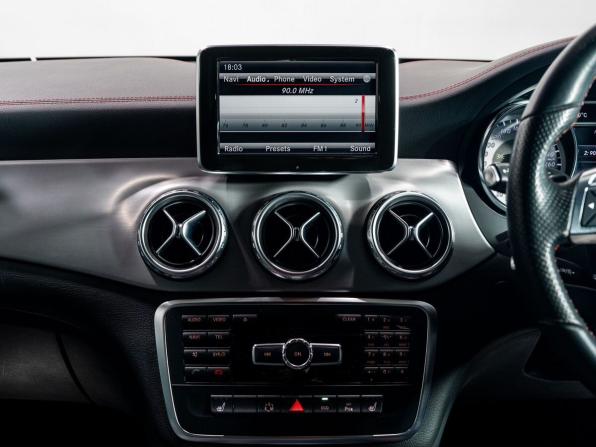 Mercedes-Benz GLA I (X156) с пробегом 2014 года, цена 1 450 000 рублей, 105980 км, внедорожник, Автокод Объявления