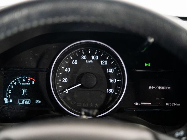 Honda Vezel I Рестайлинг с пробегом 2018 года, цена 1 900 000 рублей, 70634 км, внедорожник, Автокод Объявления