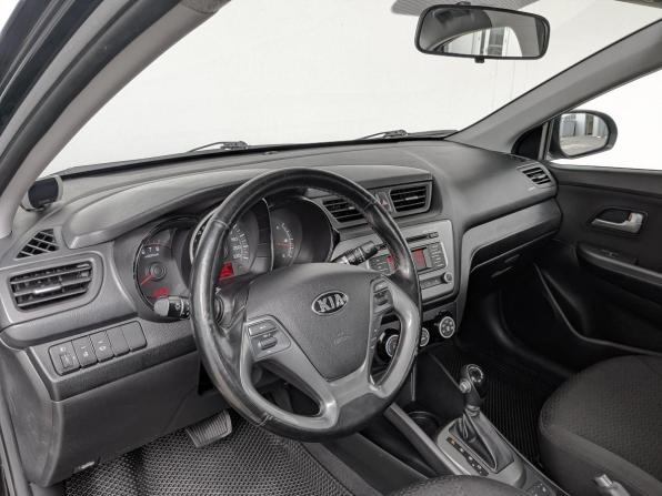 Kia Rio III Рестайлинг с пробегом 2017 года, цена 1 280 000 рублей, 95773 км, седан, Автокод Объявления