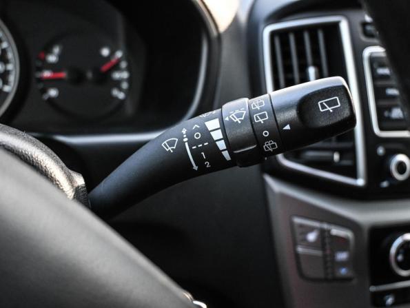 Hyundai H-1 II Рестайлинг 2 с пробегом 2019 года, цена 2 739 000 рублей, 97908 км, минивэн, Автокод Объявления