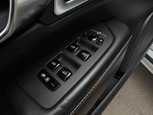 Volvo V90 Cross Country I с пробегом 2018 года, цена 3 190 000 рублей, 81821 км, универсал, Автокод Объявления