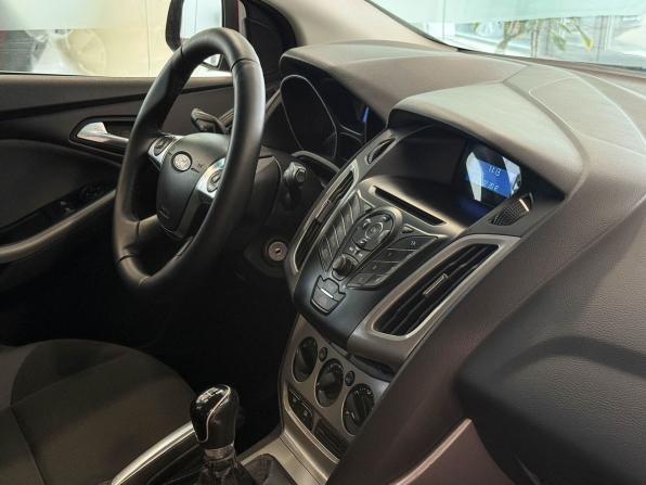 Ford Focus III с пробегом 2012 года, цена 780 000 рублей, 231969 км, хэтчбек, Автокод Объявления