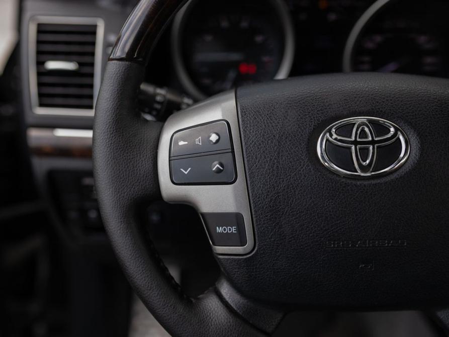 Toyota Land Cruiser 200 Series Рестайлинг 1 Новосибирск  - изображение 17