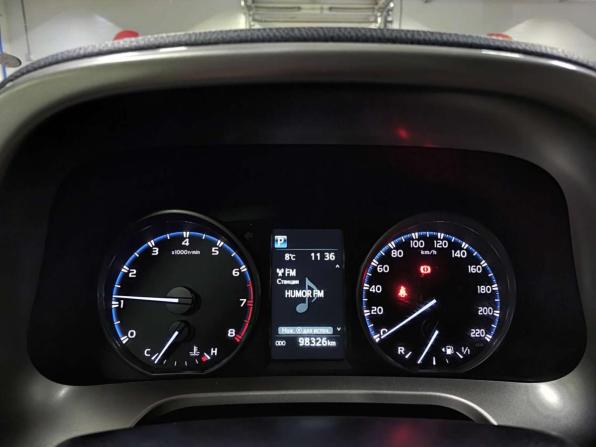 Toyota RAV4 IV (XA40) Рестайлинг с пробегом 2016 года, цена 1 945 000 рублей, 98297 км, внедорожник, Автокод Объявления