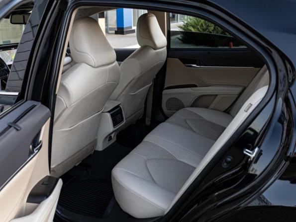 Toyota Camry VIII (XV70) Рестайлинг с пробегом 2021 года, цена 3 150 000 рублей, 89295 км, седан, Автокод Объявления