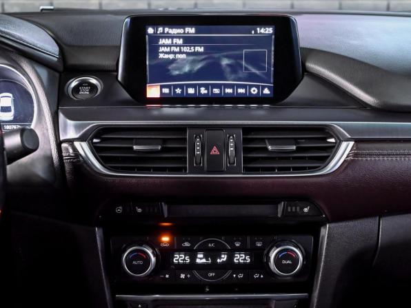 Mazda 6 III (GJ) Рестайлинг с пробегом 2017 года, цена 1 780 000 рублей, 180731 км, седан, Автокод Объявления