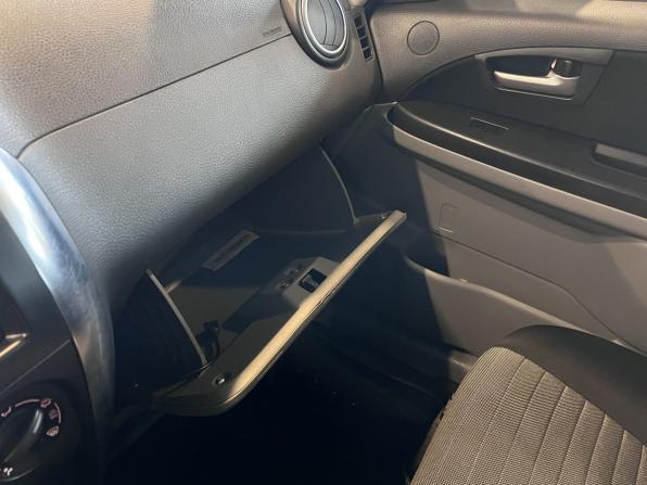 Suzuki SX4 I (Classic) Рестайлинг с пробегом 2010 года, цена 635 000 рублей, 244880 км, хэтчбек, Автокод Объявления