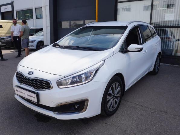 Kia Ceed II Рестайлинг с пробегом 2018 года, цена 1 350 000 рублей, 142054 км, универсал, Автокод Объявления