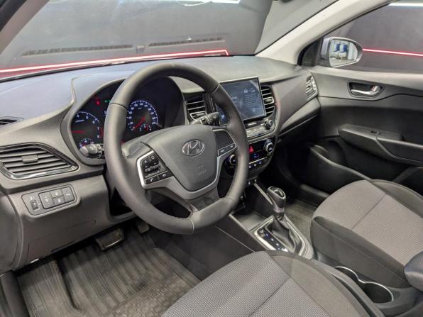 Hyundai Solaris II Рестайлинг с пробегом 2021 года, цена 1 550 000 рублей, 83226 км, седан, Автокод Объявления