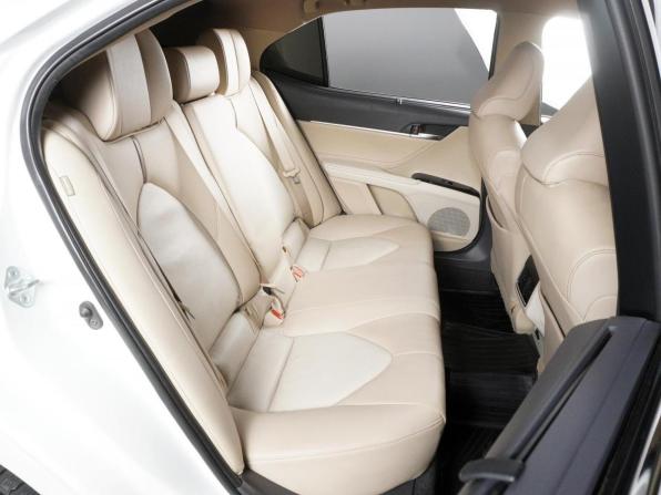 Toyota Camry VIII (XV70) с пробегом 2018 года, цена 2 797 000 рублей, 177622 км, седан, Автокод Объявления