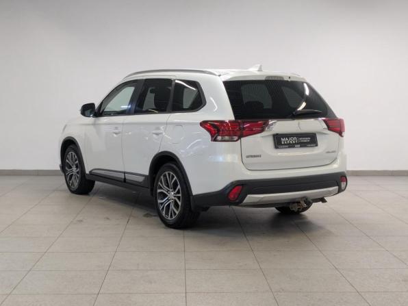 Mitsubishi Outlander III Рестайлинг 2 с пробегом 2018 года, цена 2 190 000 рублей, 51500 км, внедорожник, Автокод Объявления