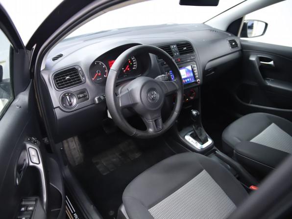 Volkswagen Polo V с пробегом 2014 года, цена 790 000 рублей, 183405 км, седан, Автокод Объявления