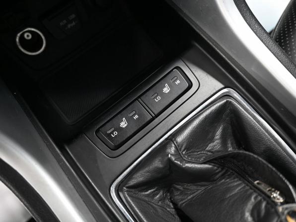 Hyundai Sonata VI (YF) с пробегом 2011 года, цена 845 000 рублей, 289572 км, седан, Автокод Объявления