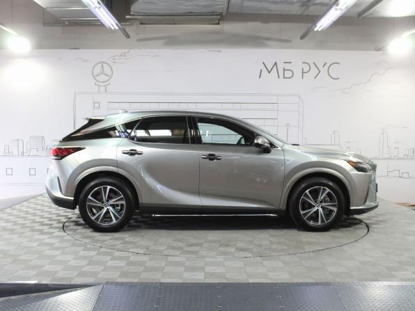 Lexus RX V с пробегом 2025 года, цена 7 800 000 рублей, 10838 км, внедорожник, Автокод Объявления
