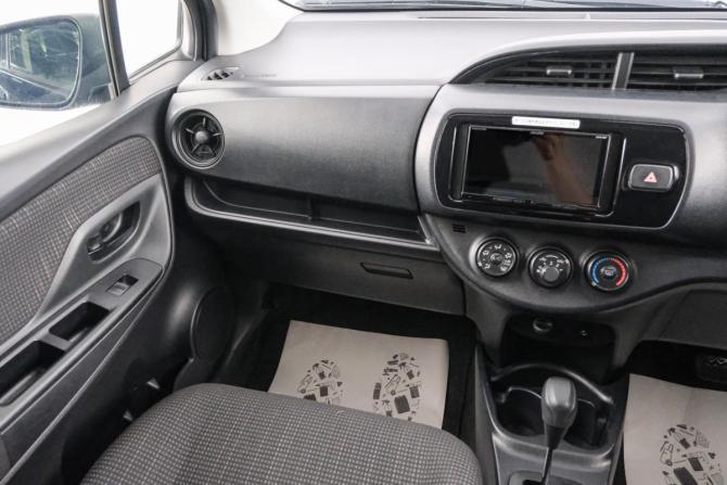 Toyota Vitz III (XP130) Рестайлинг 2 с пробегом 2019 года, цена 899 000 рублей, 115836 км, хэтчбек, Автокод Объявления