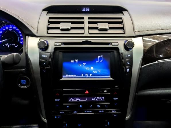 Toyota Camry VII (XV50) Рестайлинг с пробегом 2016 года, цена 1 550 000 рублей, 227573 км, седан, Автокод Объявления