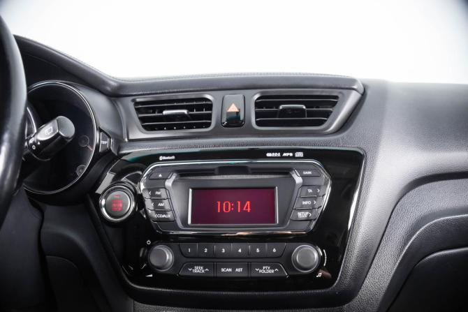 Kia Rio III с пробегом 2013 года, цена 999 000 рублей, 135000 км, хэтчбек, Автокод Объявления