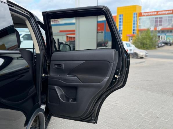 Mitsubishi Outlander III Рестайлинг 3 с пробегом 2019 года, цена 2 100 000 рублей, 104101 км, внедорожник, Автокод Объявления