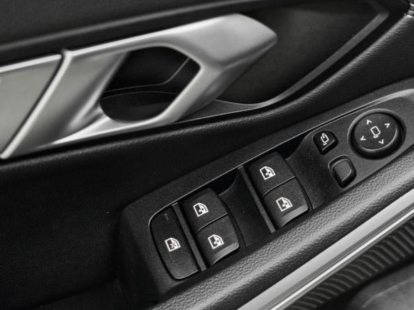 BMW 3 серии VII (G2x) с пробегом 2020 года, цена 4 100 000 рублей, 59064 км, седан, Автокод Объявления