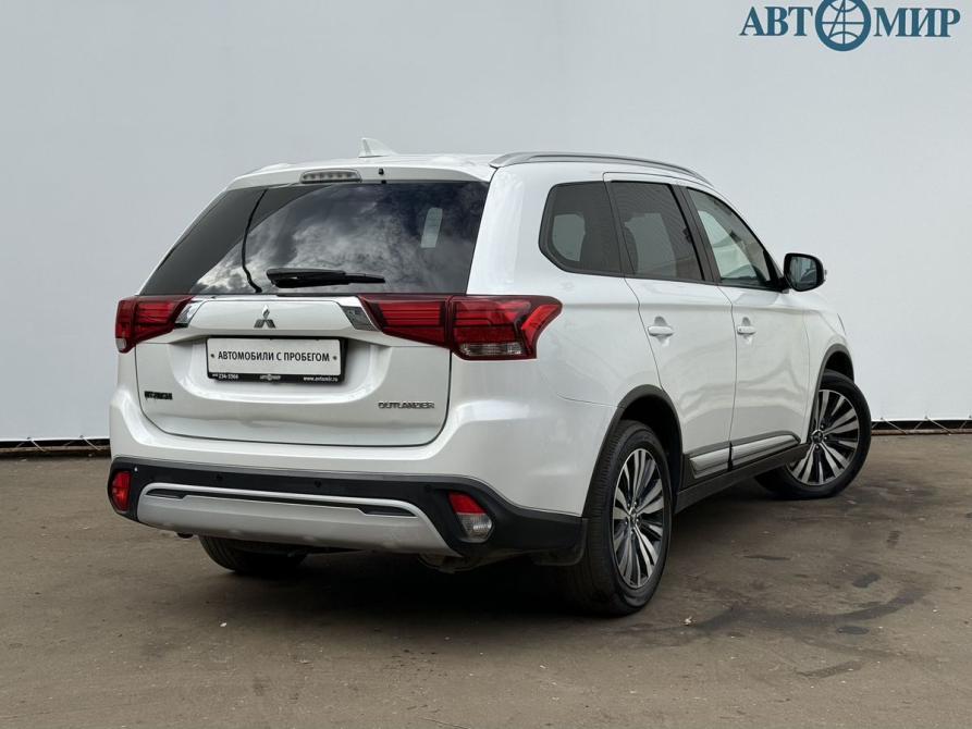 Mitsubishi Outlander III Рестайлинг 3 Москва  - изображение 5