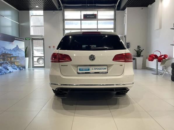 Volkswagen Passat B7 с пробегом 2012 года, цена 950 000 рублей, 243650 км, универсал, Автокод Объявления