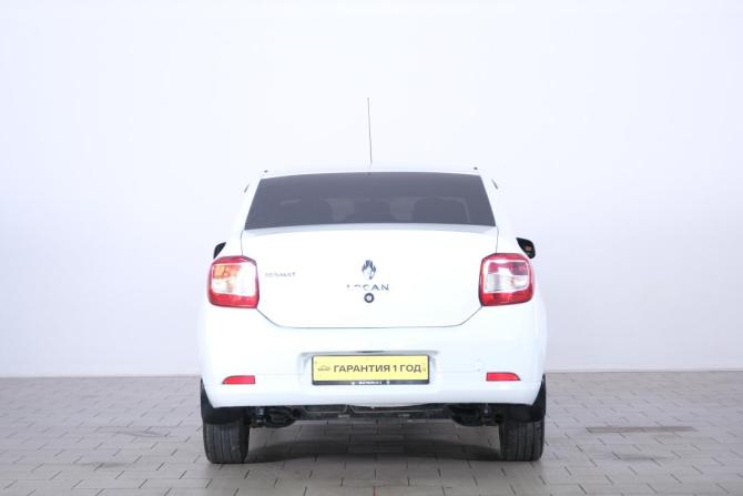 Renault Logan II Рестайлинг с пробегом 2018 года, цена 769 000 рублей, 125200 км, седан, Автокод Объявления