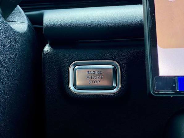 Новый Omoda C7 2026 года, цена 3 099 000 рублей, внедорожник, Автокод Объявления