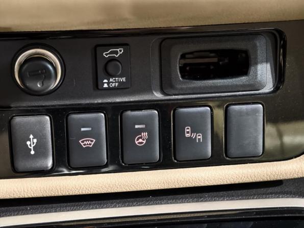 Mitsubishi Outlander III Рестайлинг 3 с пробегом 2020 года, цена 2 309 000 рублей, 155693 км, внедорожник, Автокод Объявления