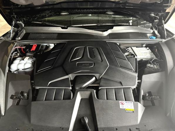 Porsche Cayenne III Рестайлинг с пробегом 2023 года, цена 14 940 000 рублей, 5886 км, внедорожник, Автокод Объявления
