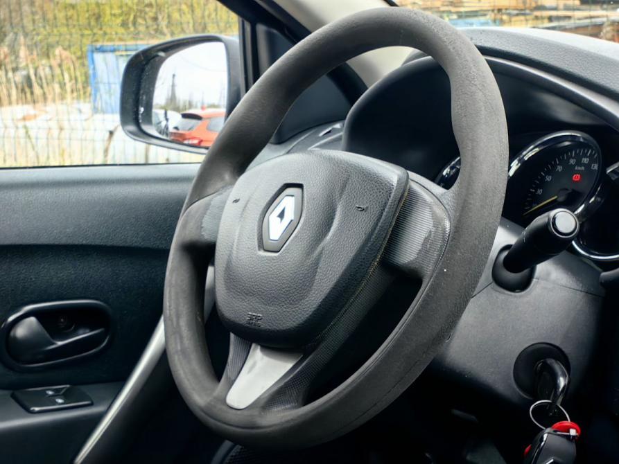 Renault Logan II Санкт-Петербург  - изображение 9