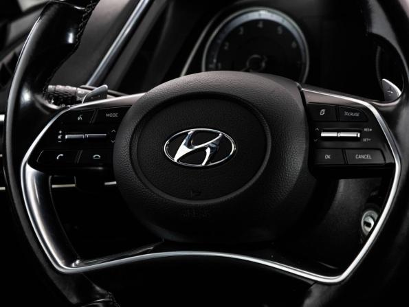 Hyundai Sonata VIII (DN8) с пробегом 2020 года, цена 1 789 000 рублей, 128699 км, седан, Автокод Объявления