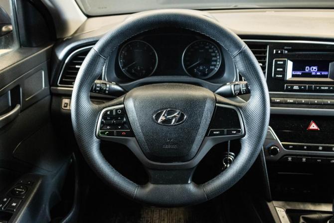 Hyundai Elantra VI (AD) с пробегом 2016 года, цена 1 155 000 рублей, 164974 км, седан, Автокод Объявления